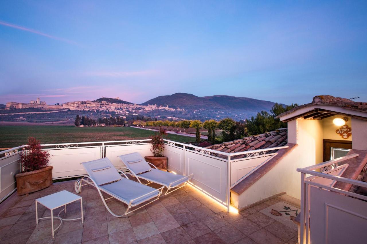 Unica Assisi Agri-Charming House Bed & Breakfast Exterior photo