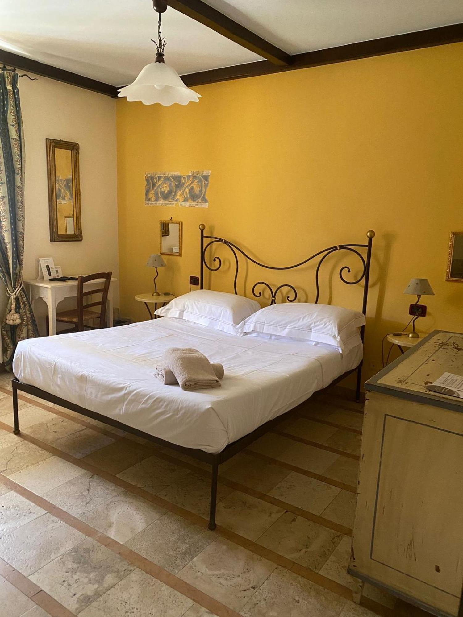 Unica Assisi Agri-Charming House Bed & Breakfast Exterior photo